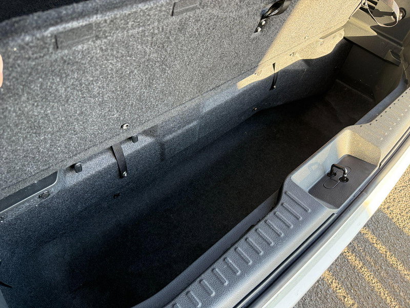 Nissan Elgrand E52 HIGHWAY STAR 2.5 - 7 SEATS 5dr Automatic 2013