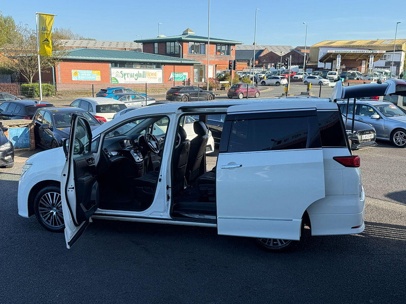 Nissan Elgrand E52 HIGHWAY STAR 2.5 - 7 SEATS 5dr Automatic 2013