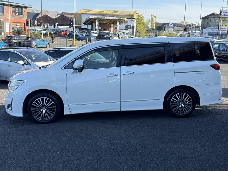 Nissan Elgrand E52 HIGHWAY STAR 2.5 - 7 SEATS 5dr Automatic 2013