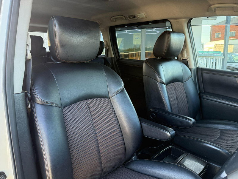 Nissan Elgrand E52 HIGHWAY STAR 2.5 - 7 SEATS 5dr Automatic 2013