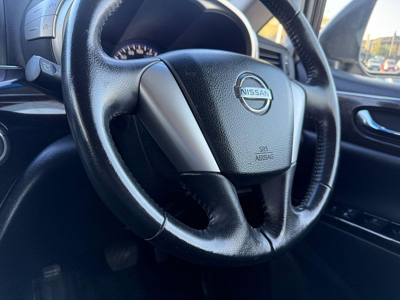 Nissan Elgrand E52 HIGHWAY STAR 2.5 - 7 SEATS 5dr Automatic 2013