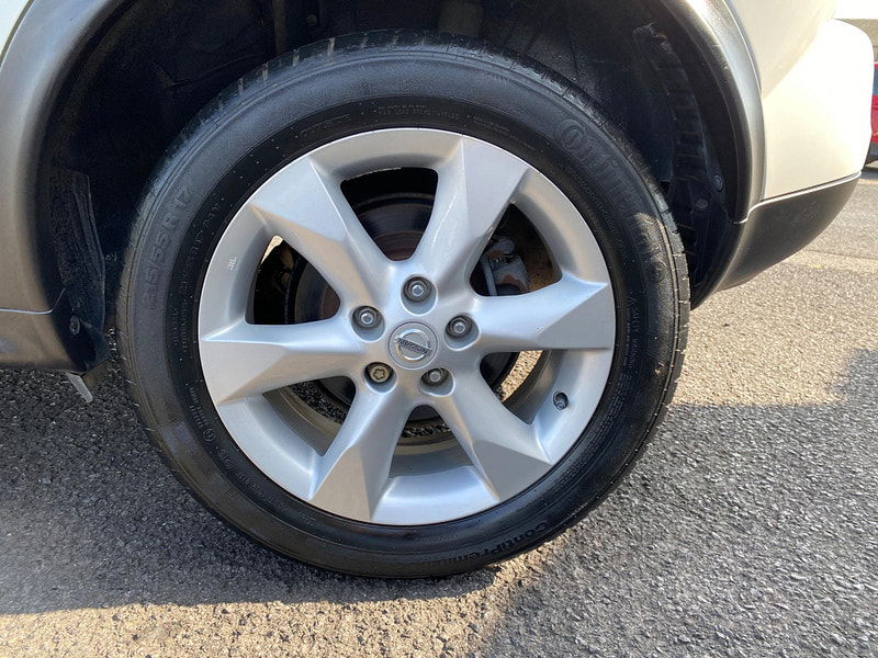 Nissan Juke 1.6 Acenta CVT Euro 5 5dr 5dr Automatic 2013