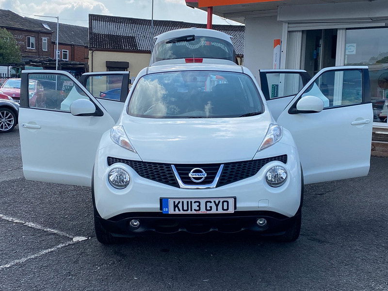 Nissan Juke 1.6 Acenta CVT Euro 5 5dr 5dr Automatic 2013