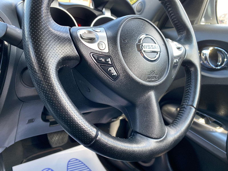 Nissan Juke 1.6 Acenta CVT Euro 5 5dr 5dr Automatic 2013