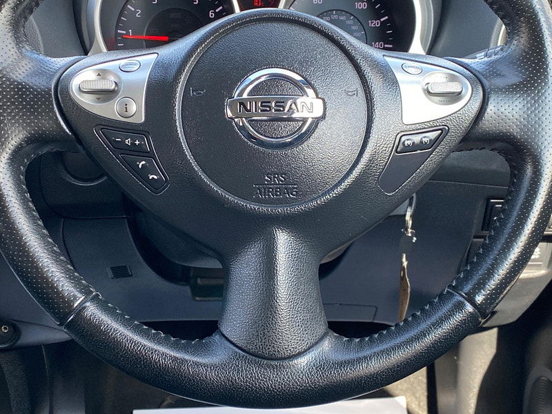 Nissan Juke 1.6 Acenta CVT Euro 5 5dr 5dr Automatic 2013