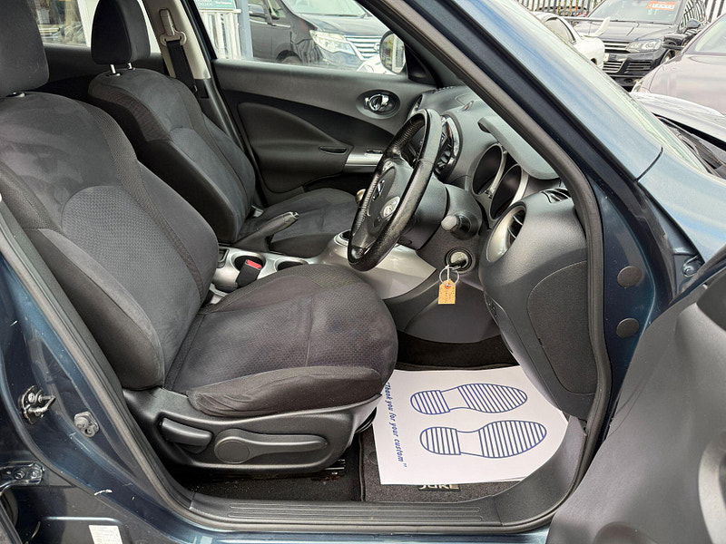 Nissan Juke 1.6 Acenta Premium Euro 5 (s/s) 5dr 5dr Manual 2012
