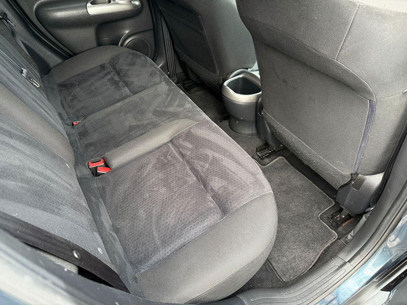 Nissan Juke 1.6 Acenta Premium Euro 5 (s/s) 5dr 5dr Manual 2012