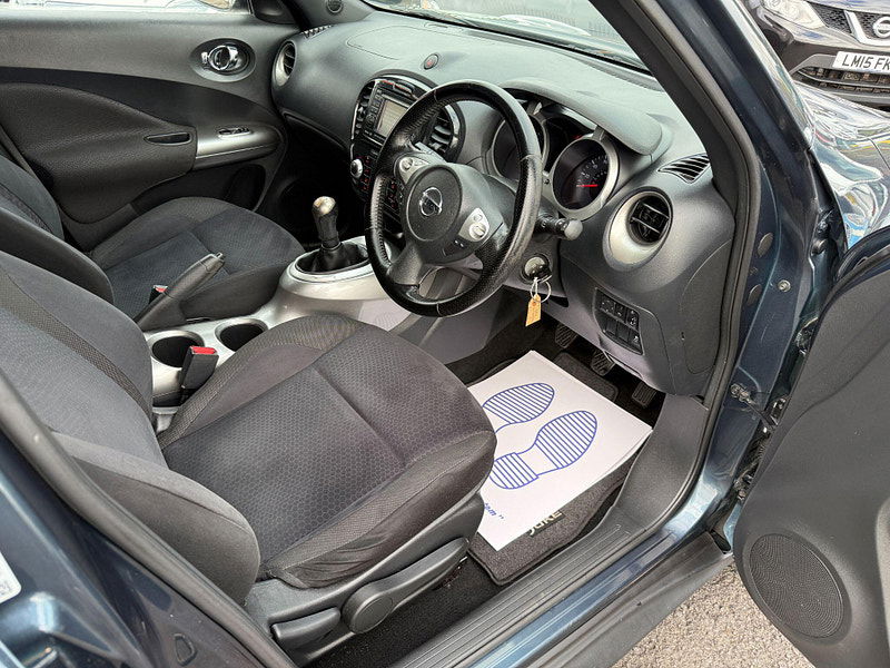 Nissan Juke 1.6 Acenta Premium Euro 5 (s/s) 5dr 5dr Manual 2012