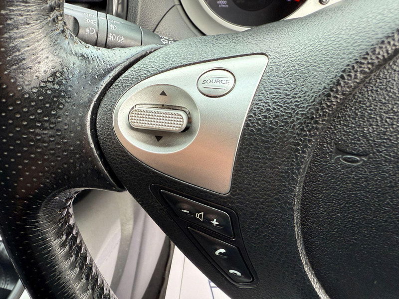 Nissan Juke 1.6 Acenta Premium Euro 5 (s/s) 5dr 5dr Manual 2012