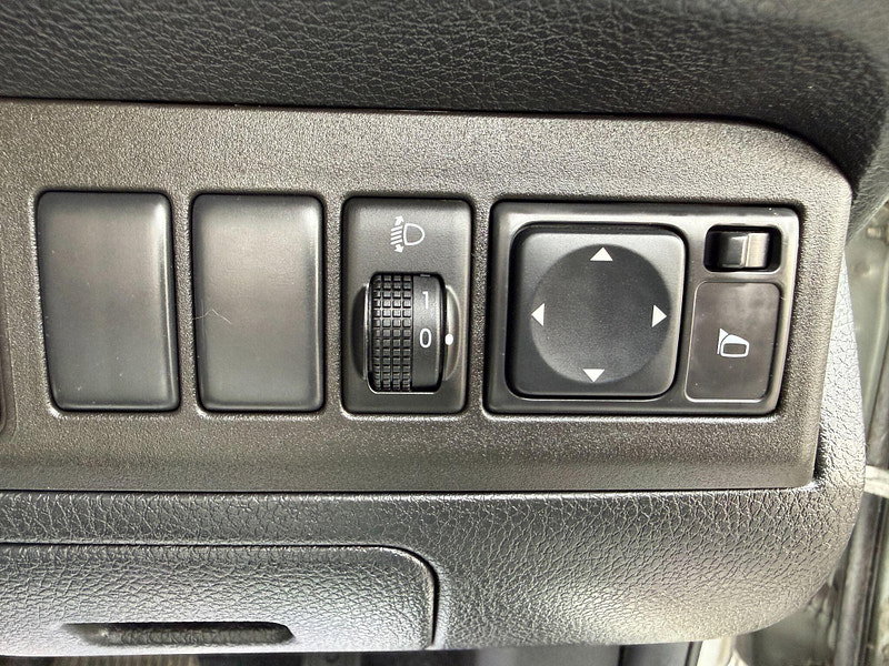 Nissan Note 1.6 16V Acenta Auto Euro 4 5dr 5dr Automatic 2010