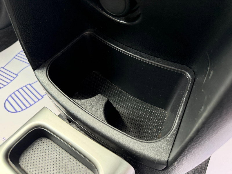 Nissan Note 1.6 16V Acenta Auto Euro 4 5dr 5dr Automatic 2010