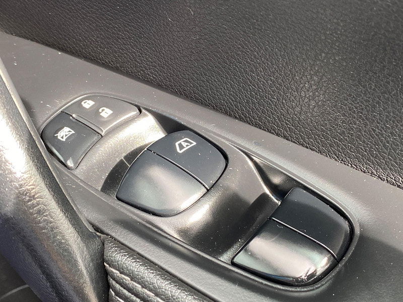 Nissan Qashqai 1.6 dCi Tekna 4WD Euro 6 (s/s) 5dr 5dr Manual 2015