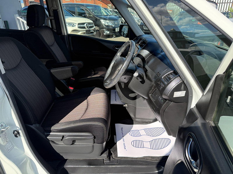 Nissan Serena HIGHWAY STAR S-HYBRID 5dr Manual 2014