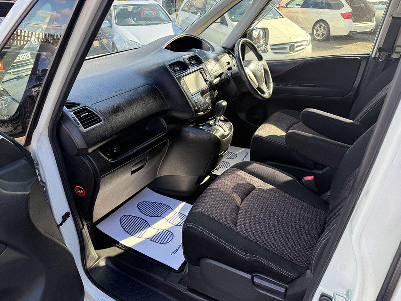 Nissan Serena HIGHWAY STAR S-HYBRID 5dr Automatic 2014