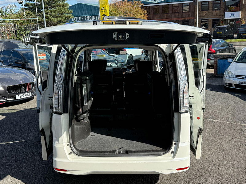 Nissan Serena HIGHWAY STAR S-HYBRID 5dr Automatic 2014