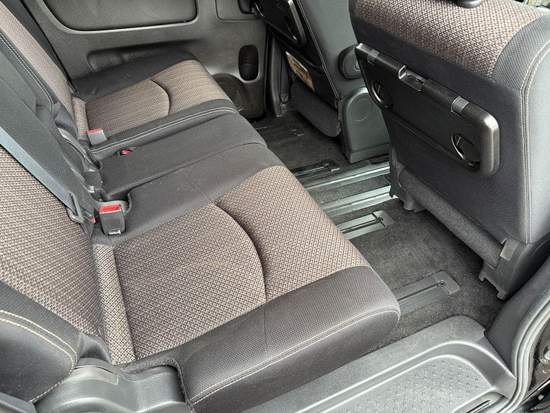 Nissan Serena HIGHWAY STAR V +HYBRID ADV SAFETY PACK 5dr Manual 2015