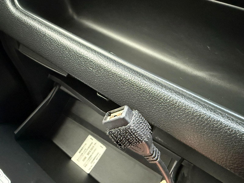 Nissan Serena HIGHWAY STAR V +HYBRID ADV SAFETY PACK 5dr Automatic 2015