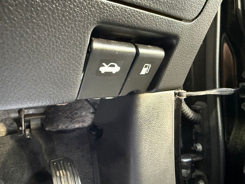 Nissan Serena Nissan Serena HIGHWAY STAR S EDITION - LEATHER 8 SEATS 2.0 5dr 5dr Automatic 2016