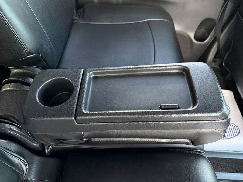 Nissan Serena Nissan Serena HIGHWAY STAR S EDITION - LEATHER 8 SEATS 2.0 5dr 5dr Automatic 2016