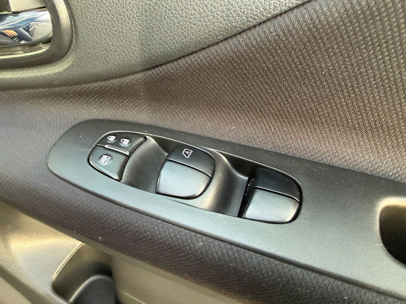 Nissan Serena Nissan Serena HIGHWAY STAR S EDITION - LEATHER 8 SEATS 2.0 5dr 5dr Automatic 2016