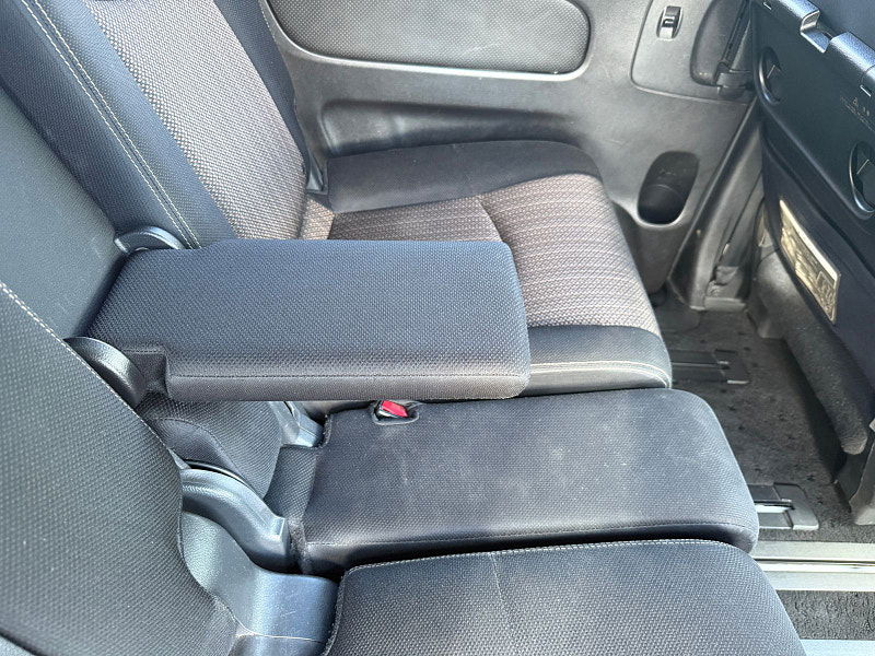 Nissan Serena Nissan Serena HIGHWAY STAR S-HYBRID 2.0 5dr 8 SEATS 5dr Automatic 2014