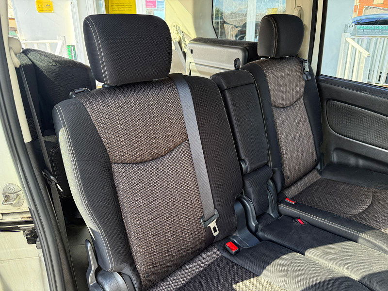 Nissan Serena Nissan Serena HIGHWAY STAR S-HYBRID 2.0 5dr 8 SEATS 5dr Automatic 2014