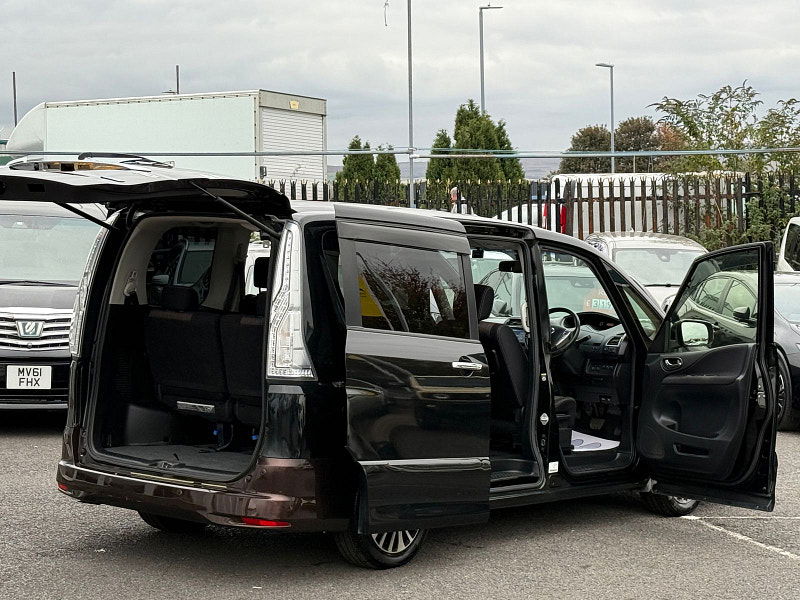 Nissan Serena Nissan Serena HIGHWAY STAR V +HYBRID ADV SAFETY PACK 360 CAMERA 5dr Automatic 2015