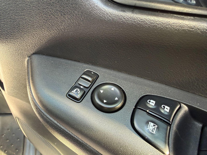 Nissan Serena Nissan Serena Hybrid 1.2 Auto Pilot 360 5dr Automatic 2019