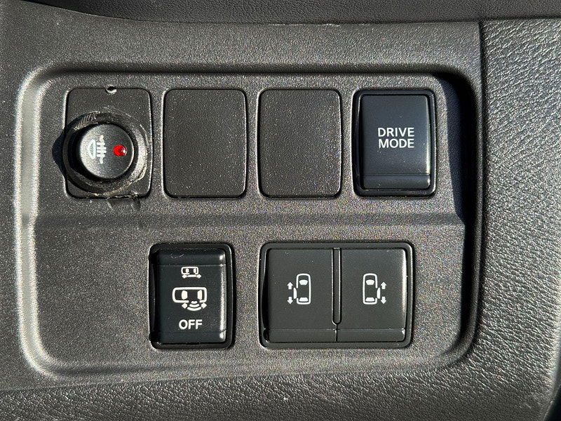 Nissan Serena Nissan Serena Hybrid 1.2 Auto Pilot 360 5dr Automatic 2019