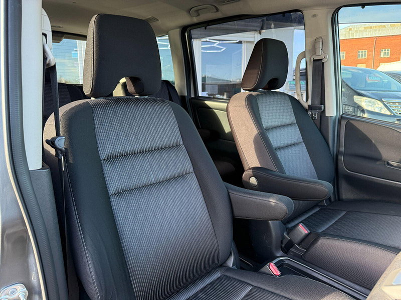 Nissan Serena Nissan Serena Hybrid 1.2 Auto Pilot 360 5dr Automatic 2019