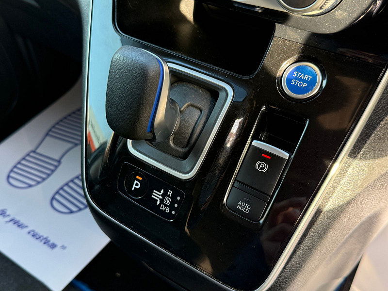 Nissan Serena  Nissan Serena Hybrid 1.2 Auto Pilot 360 5dr Automatic 2019