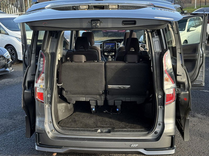 Nissan Serena  Nissan Serena Hybrid 1.2 Auto Pilot 360 5dr Automatic 2019