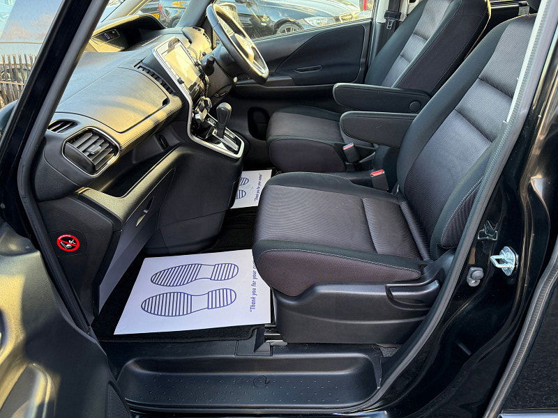 Nissan Serena Nissan Serena HYBRID HIGHWAY STAR PROPILOT EDITION 5dr Automatic 2017