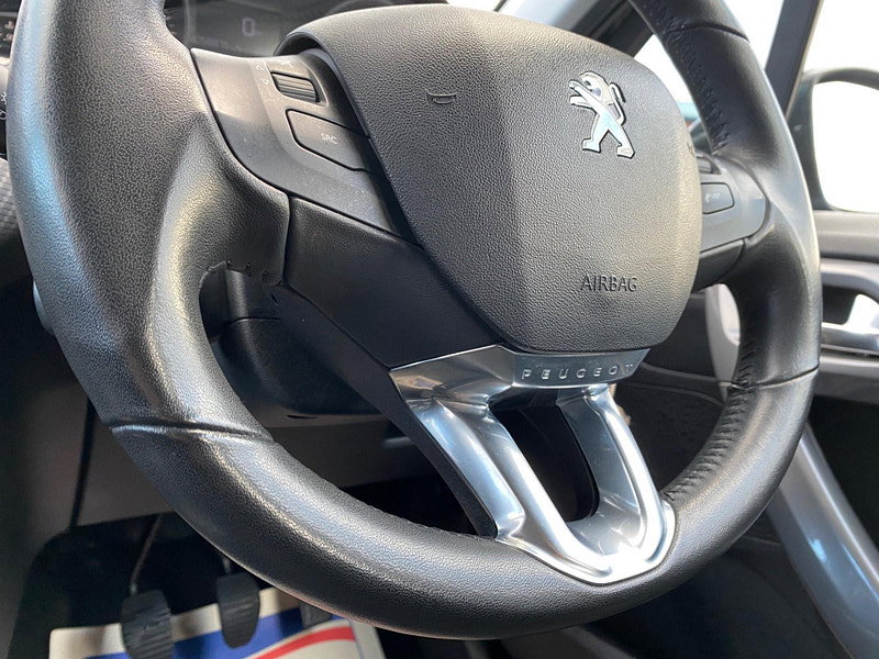 Peugeot 2008 1.2 PureTech Active Euro 6 5dr 5dr Manual 2016