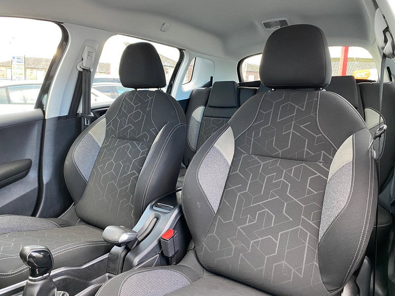 Peugeot 2008 1.2 PureTech Active Euro 6 5dr 5dr Manual 2016