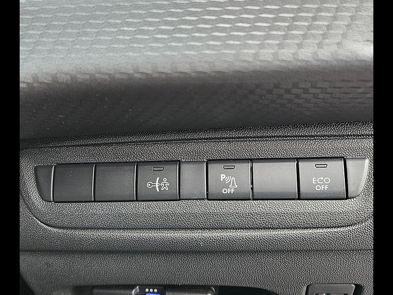 Peugeot 2008 1.2 PureTech Allure EAT Euro 6 (s/s) 5dr 5dr Automatic 2019
