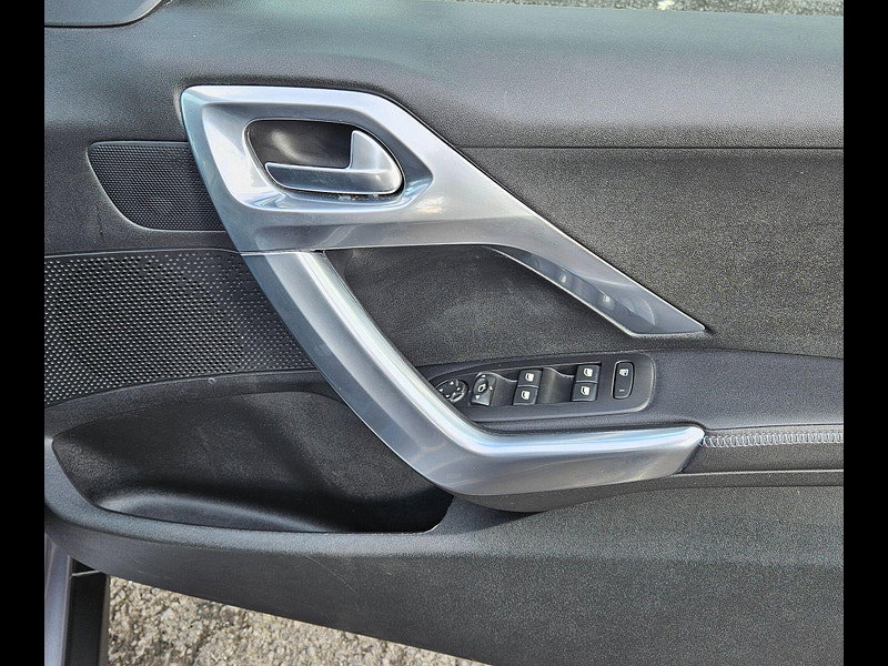 Peugeot 2008 1.2 PureTech Allure EAT Euro 6 (s/s) 5dr 5dr Automatic 2019