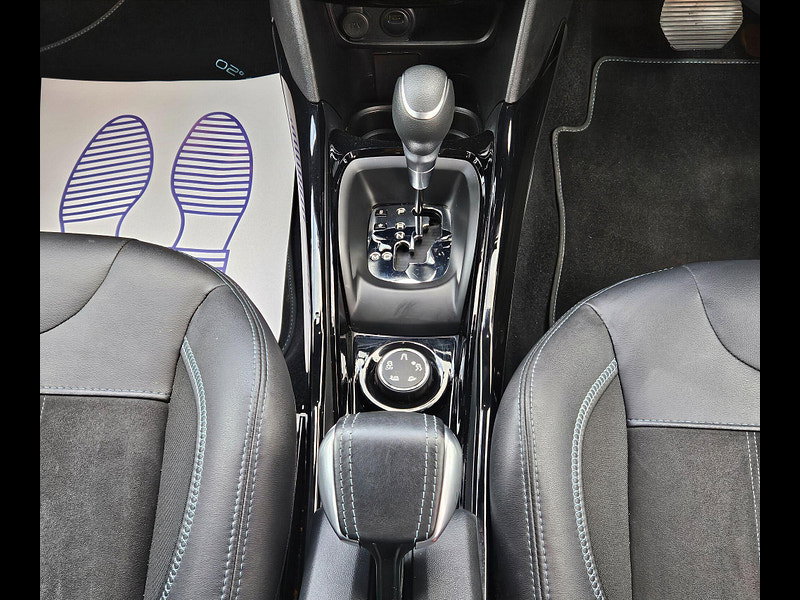 Peugeot 2008 1.2 PureTech Allure EAT Euro 6 (s/s) 5dr 5dr Automatic 2019