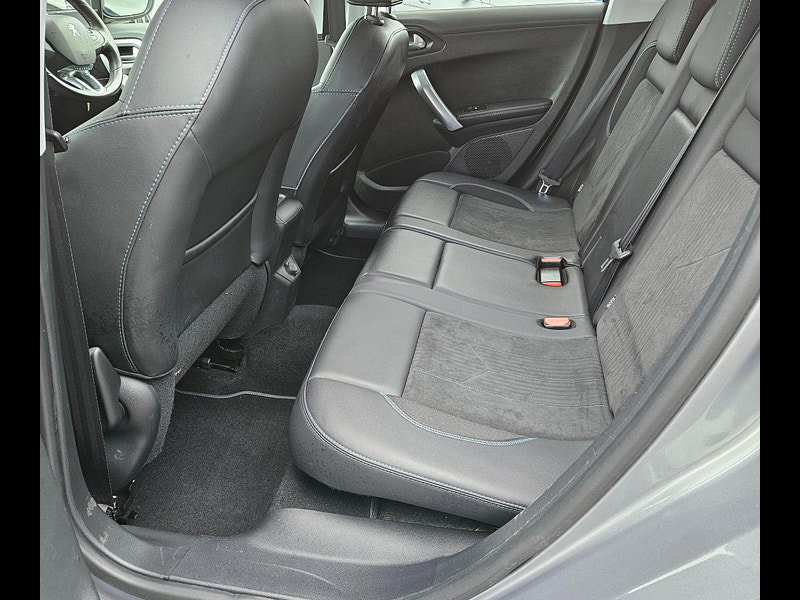 Peugeot 2008 1.2 PureTech Allure EAT Euro 6 (s/s) 5dr 5dr Automatic 2019