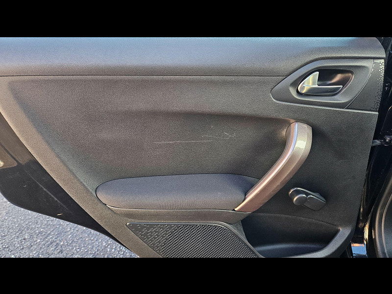 Peugeot 2008 1.6 e-HDi Active EGC Euro 5 (s/s) 5dr 5dr Automatic 2014