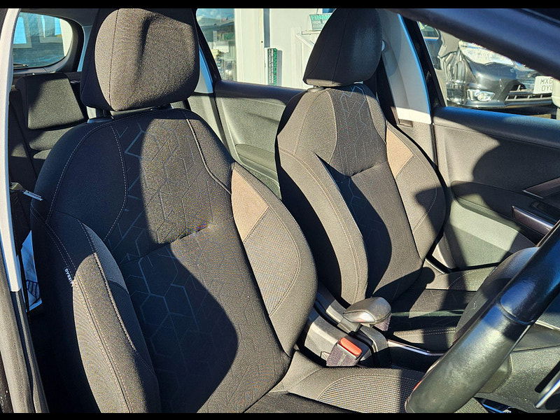 Peugeot 2008 1.6 e-HDi Active EGC Euro 5 (s/s) 5dr 5dr Automatic 2014