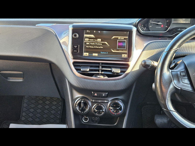 Peugeot 2008 1.6 e-HDi Active EGC Euro 5 (s/s) 5dr 5dr Automatic 2014