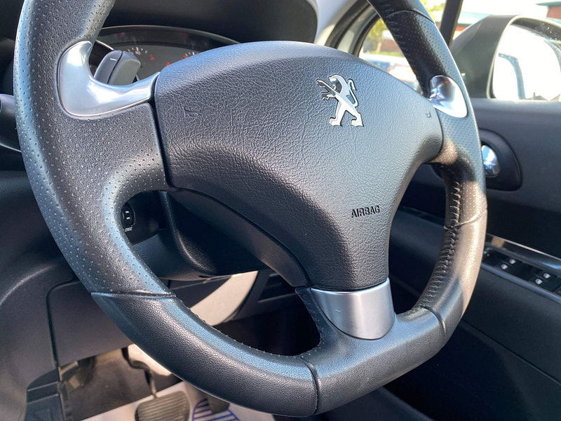 Peugeot 3008 1.6 e-HDi Active EGC Euro 5 (s/s) 5dr 5dr Automatic 2014