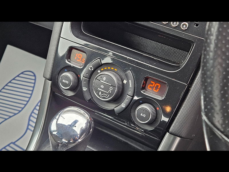 Peugeot 308 1.6 e-HDi Active EGC Euro 5 (s/s) 5dr 5dr Automatic 2013