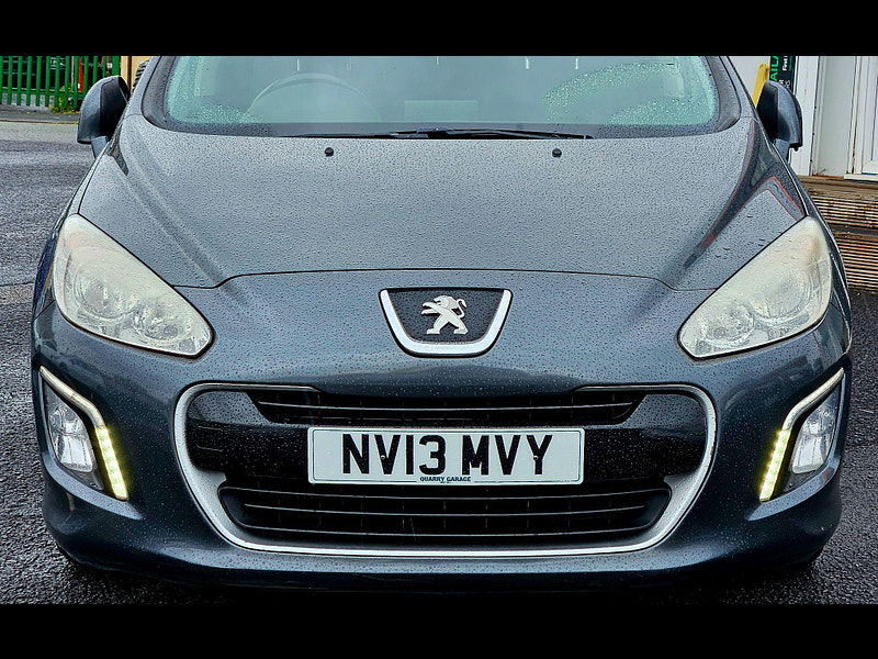 Peugeot 308 1.6 e-HDi Active EGC Euro 5 (s/s) 5dr 5dr Automatic 2013
