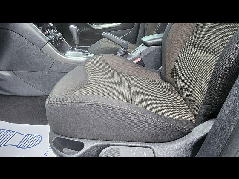 Peugeot 308 1.6 e-HDi Active EGC Euro 5 (s/s) 5dr 5dr Automatic 2013