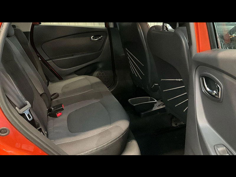 Renault Captur 1.2 TCe Dynamique S MediaNav EDC Euro 5 5dr 5dr Automatic 2014