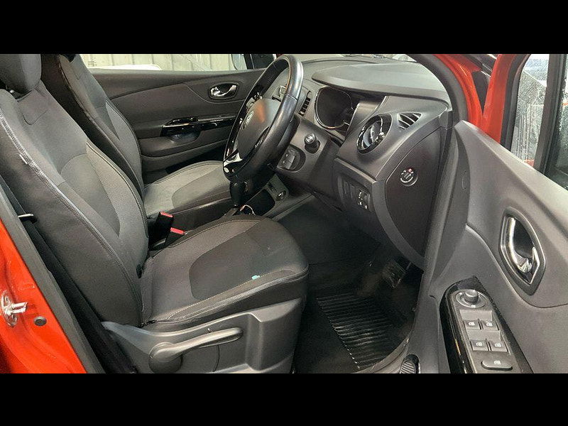 Renault Captur 1.2 TCe Dynamique S MediaNav EDC Euro 5 5dr 5dr Automatic 2014