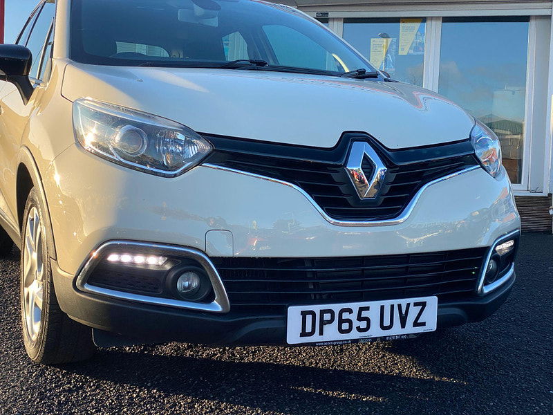 Renault Captur 1.2 TCe ENERGY Dynamique Nav Auto Euro 6 (s/s) 5dr 5dr Automatic 2016
