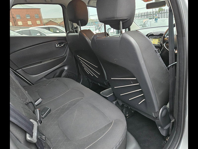 Renault Captur 1.5 dCi Dynamique S MediaNav EDC Euro 5 5dr 5dr Automatic 2014